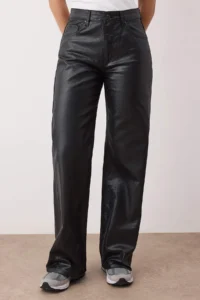 TRENDYOLMİLLA Black Kaplama High Waist Wide Leg jeans - Image 3