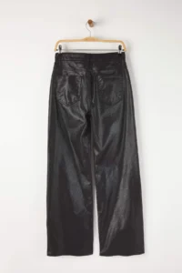 TRENDYOLMİLLA Black Kaplama High Waist Wide Leg jeans - Image 6