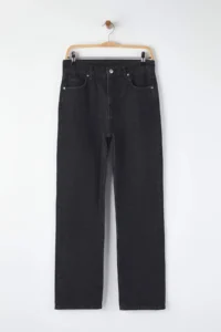 TRENDYOLMİLLA Black High Waist Straight Smoke jeans - Image 5