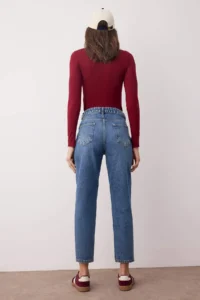 TRENDYOLMİLLA Dark Blue High Waist Mom 100% Cotton Non-Stretch jeans - Image 4
