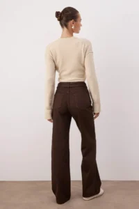 TRENDYOLMİLLA Brown High Waist Belt Detailed Wide Leg jeans - Image 4