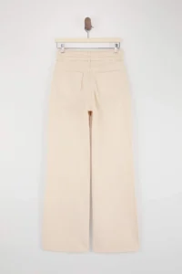 TRENDYOLMİLLA Ecru High Waist Belt Detailed Wide Leg jeans - Image 2