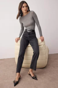 TRENDYOLMİLLA Anthracite High Waist Straight Plain Hem jeans