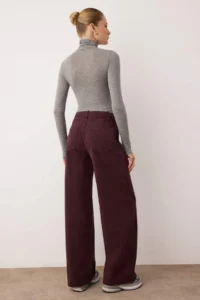 TRENDYOLMİLLA Burgundy Regular Waist Loose Baggy jeans - Image 4
