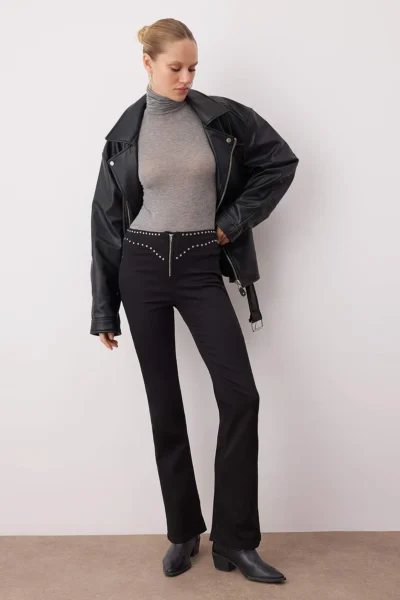 TWOAW26JE00209-BLACK_1