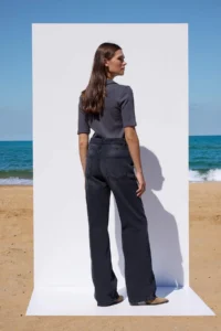 TRENDYOLMİLLA More Sustainable Black Rejeneratif Cotton Regular Waist Wide Leg jeans - Image 4