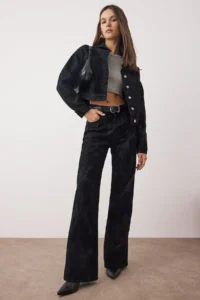 TRENDYOLMİLLA Black Black Suede Look Flock Printed High Waist Wide Leg jeans High Waist jeans