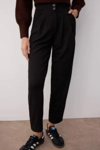 TRENDYOLMİLLA Black Carrot Pattern Knitting Pants - Image 3
