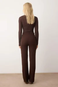TRENDYOLMİLLA Dark Brown Thick Flexible Material Straight/Plain Cut Ribbed Stitched Pants - Image 4