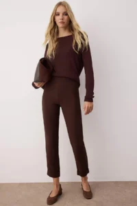 TRENDYOLMİLLA Dark Brown Carrot Basic Leggings Pants