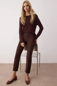 TRENDYOLMİLLA Dark Brown Carrot Basic Leggings Pants - Image 2