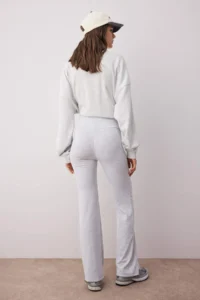 TRENDYOLMİLLA Gray Melanj- Black flared leg 2 Sets Paket Pants - Image 4