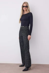 TRENDYOLMİLLA Black Tweed Straigth/Plain Kesim Knitting Pants - Image 2