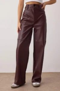 TRENDYOLMİLLA relaxed/Rahat Straight/Pipe Both Pants with Stitching Detail - Image 3