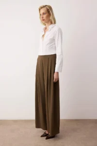 TRENDYOLMİLLA  Light Khaki Double Pleated Draped Material Extra Wide Leg Wide Leg Pants - Image 3