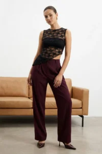 TRENDYOLMİLLA Special Collection Plum Plain Hem/Straight Weaving Soft Dress Pants