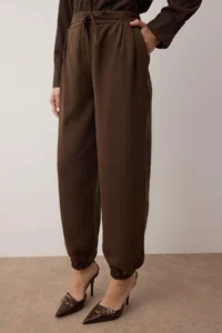 TRENDYOLMİLLA Dark Brown Soft Fabric Elastic Waist Balloon/Shalwar Pants - Image 3