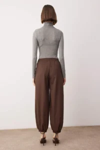 TRENDYOLMİLLA Dark Brown Şalwar Pattern Elastic Waist Weaving Pants - Image 4