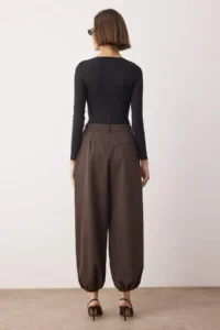 TRENDYOLMİLLA Brown High Waist Weaving Salwar Pants - Image 5