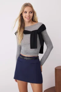 TRENDYOLMiLLA Navy Blue Arched Mini Shorts Skirt Shorts & Bermuda - Image 2