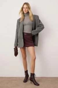 TRENDYOLMiLLA Plum Arched Mini Shorts Skirt Shorts & Bermuda - Image 2