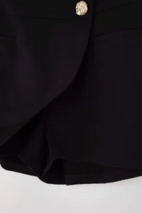 TRENDYOLMiLLA Black Button Detailed Mini Shorts Skirt Shorts & Bermuda - Image 10