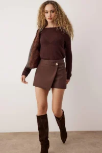 TRENDYOLMiLLA Dark Brown Button Detailed Mini Shorts Skirt Shorts & Bermuda - Image 3