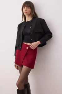 TRENDYOLMiLLA Burgundy Button Detailed Mini Shorts Skirt Shorts & Bermuda - Image 2