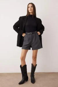 TRENDYOLMiLLA Anthracite Bowl Arched Shorts & Bermuda