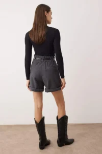 TRENDYOLMiLLA Anthracite Bowl Arched Shorts & Bermuda - Image 4