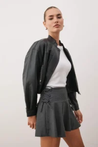 TRENDYOLMiLLA Anthracite Lace Detailed Weaving Mini Shorts Skirt - Image 3