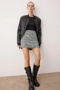 TRENDYOLMiLLA Black Houndstooth Mini Shorts Skirt Shorts & Bermuda - Image 2