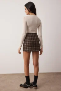 TRENDYOLMiLLA Brown Checkered Narrow Pattern Mini Shorts Skirt Shorts & Bermuda - Image 4