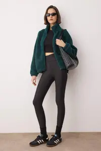 TRENDYOLMİLLA Petrol Plain Color Plush Oversized/Wide Pattern Knitting Sweatshirt - Image 2