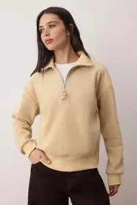 TRENDYOLMİLLA Stone Regular/Normal Pattern Zipper Detailed Dog collar Fleece Thick Knitting Sweatshirt - Image 2