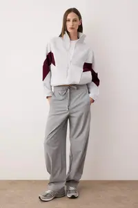 TRENDYOLMİLLA Gray Melange Burgundy Color Bloklu Zippered Dog collar Oversized Bomber Jacket Knitting Sweatshirt - Image 2