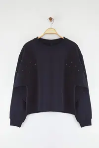 TRENDYOLMİLLA Navy Blue eyelet Accessory Detailed Crew Neck Oversized/Wide Cut Knitting Sweatshirt - Image 5