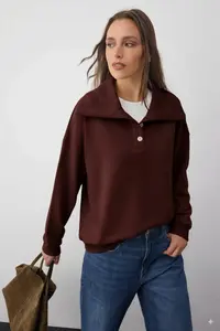 TRENDYOLMİLLA Wardrobe Essentials – Brown Polo Shirt Collar Knitting Sweatshirt |