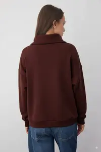 TRENDYOLMİLLA Wardrobe Essentials – Brown Polo Shirt Collar Knitting Sweatshirt | - Image 4