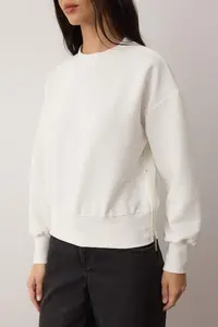 TRENDYOLMİLLA Ecru Ribbed Regular/Normal Pattern Knitting Sweatshirt - Image 3