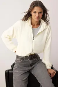 TRENDYOLMİLLA Ecru Fleece Zippered Oversized/Wide Pattern Thick Knitting Sweatshirt - Image 2