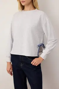 TRENDYOLMİLLA Snow Melange Ribbon Detailed Crew Neck Thick Crop Knitting Sweatshirt with Fleece Inside - Image 5