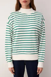TRENDYOLMİLLA Emerald Green Striped Oversized/Wide Pattern Knitting Sweatshirt - Image 3