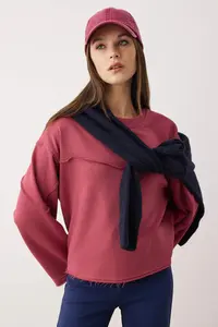 TRENDYOLMİLLA Dusty Rose Thick Without Raising Spanish Arm Stitching Detailed relaxed Knitting Sweatshirt