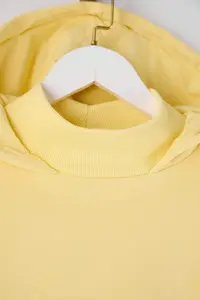 TRENDYOLMİLLA Yellow Hooded Oversized/Wide Pattern Thick Knitting Sweatshirt with Fleece Inside - Image 6