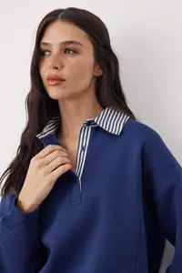 TRENDYOLMİLLA Navy Blue Weaving Garni Detailed Oversized Pattern Polo Shirt Collar Thick Fleece Knitting Sweatshirt - Image 2