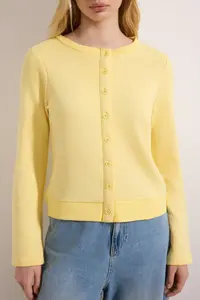 TRENDYOLMİLLA Teen Light Yellow buttoned Regular/Normal Pattern Knitting Sweatshirt - Image 3
