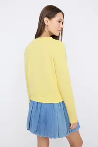 TRENDYOLMİLLA Teen Light Yellow buttoned Regular/Normal Pattern Knitting Sweatshirt - Image 8