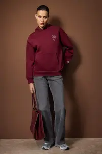 TRENDYOLMİLLA Burgundy Embroidered/Embroidered Oversized/Wide Pattern Hooded Knitting Sweatshirt - Image 2