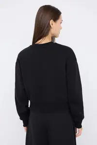 TRENDYOLMİLLA Teen Black Printed Regular/Normal Pattern Knitting Sweatshirt - Image 4
